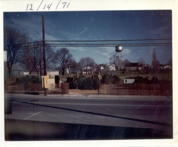 Christmas sales December 14, 1971