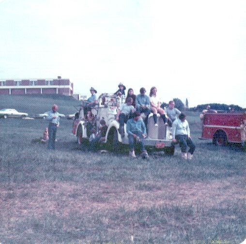 Hook up contest @ Carroll County Farm Museum. Unknown participants...