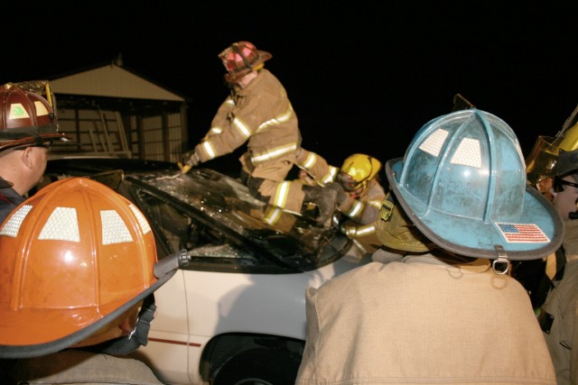 Extrication from a vehicle with a fiberglass body, 10-03-2007.