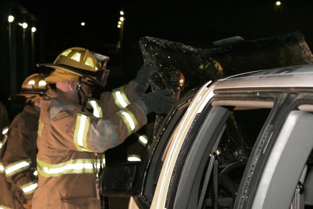 Extrication from a vehicle with a fiberglass body, 10-03-2007.