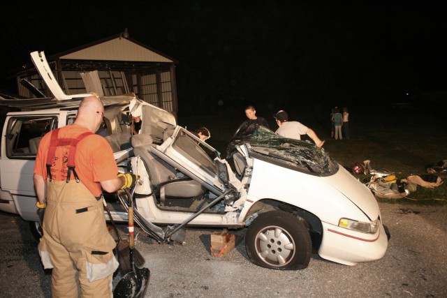 Extrication from a vehicle with a fiberglass body, 10-03-2007.