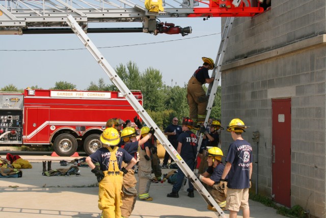 Juniors Day, 2007.  Ground Ladders Operations