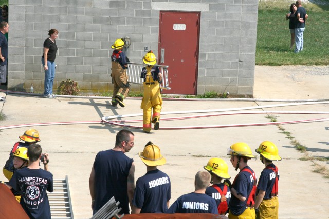 Juniors Day, 2007. Relay Competition - Ladder Carry and Throw